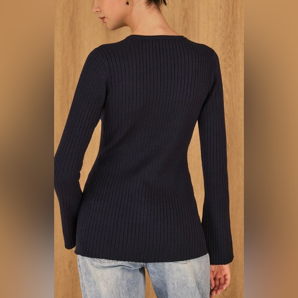 Commense Navy Ribbed Button-Front Long Sleeve Top - Picture 4 of 5